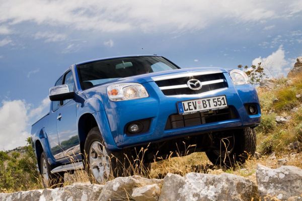 Mazda BT-50 Official