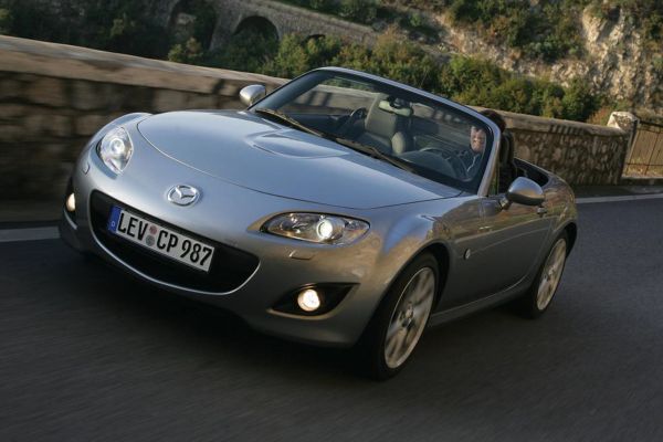 Mazda MX-5 2009 photo