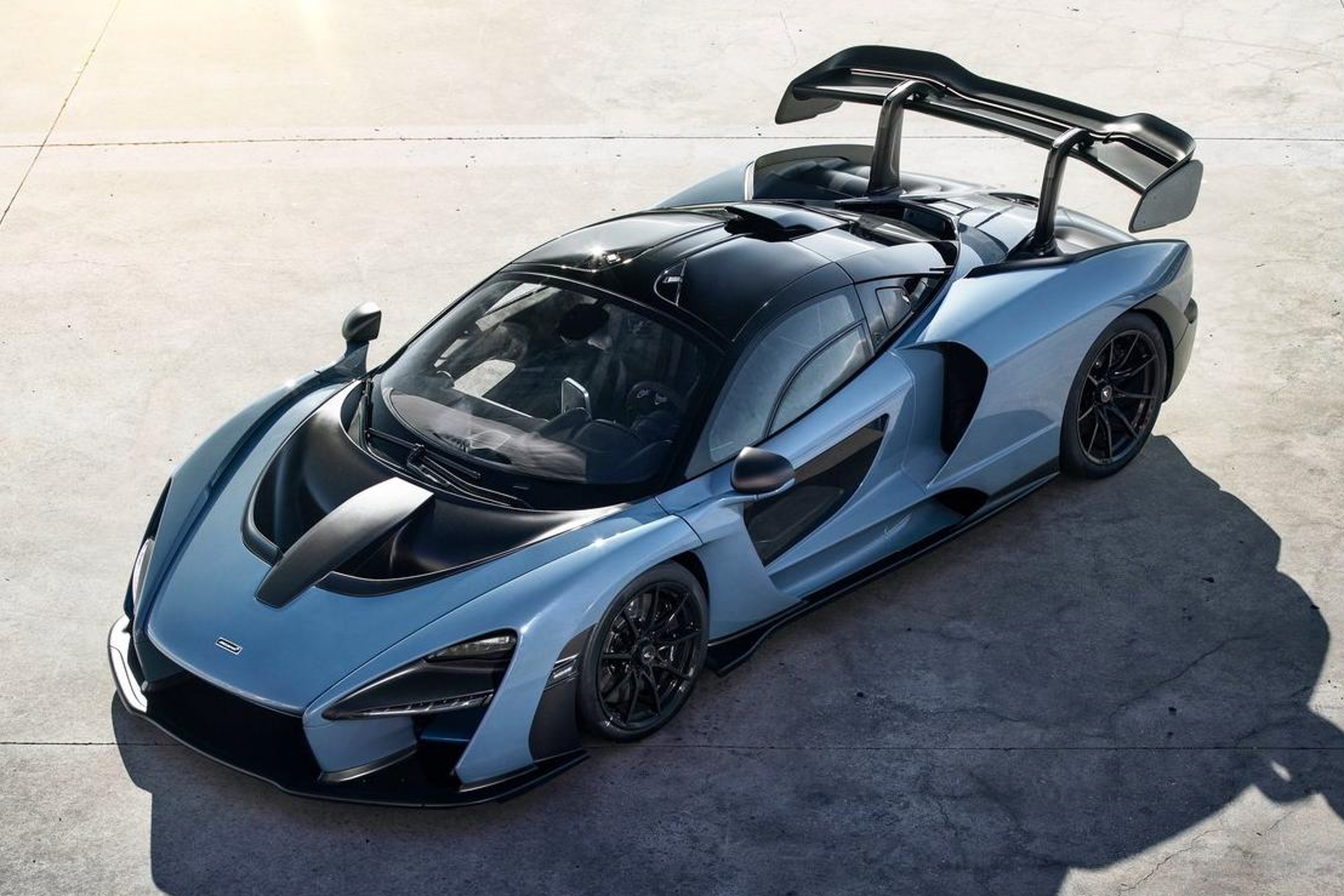 2019 McLaren Senna public photo