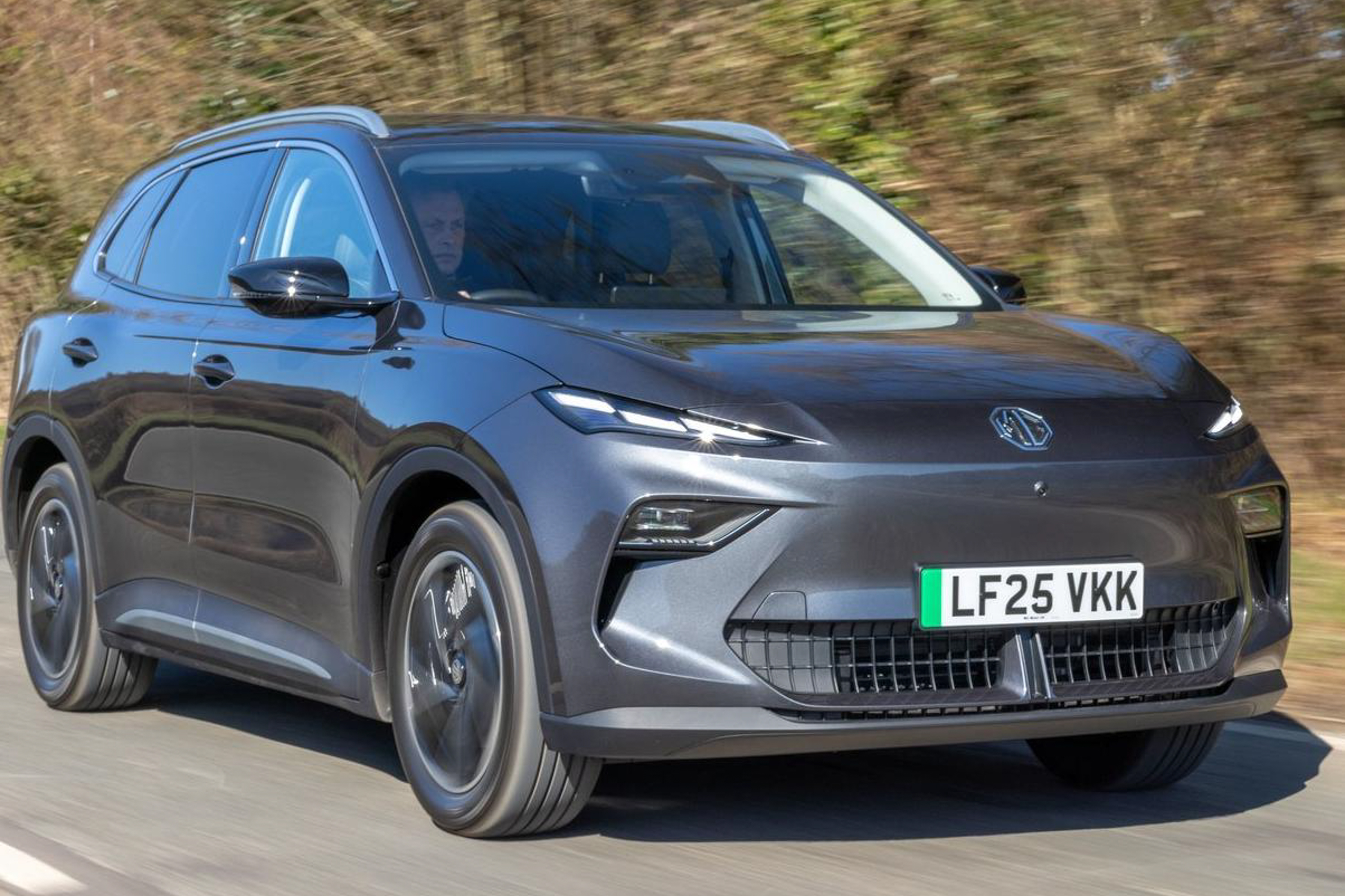 2016 MG S5 EV public photo