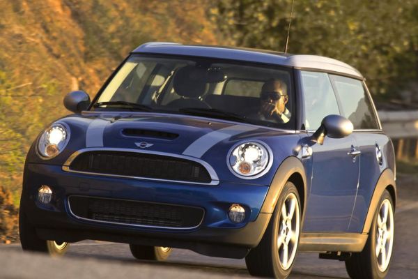 MINI Clubman photo
