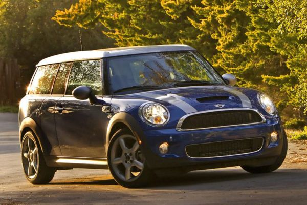 MINI Clubman photo
