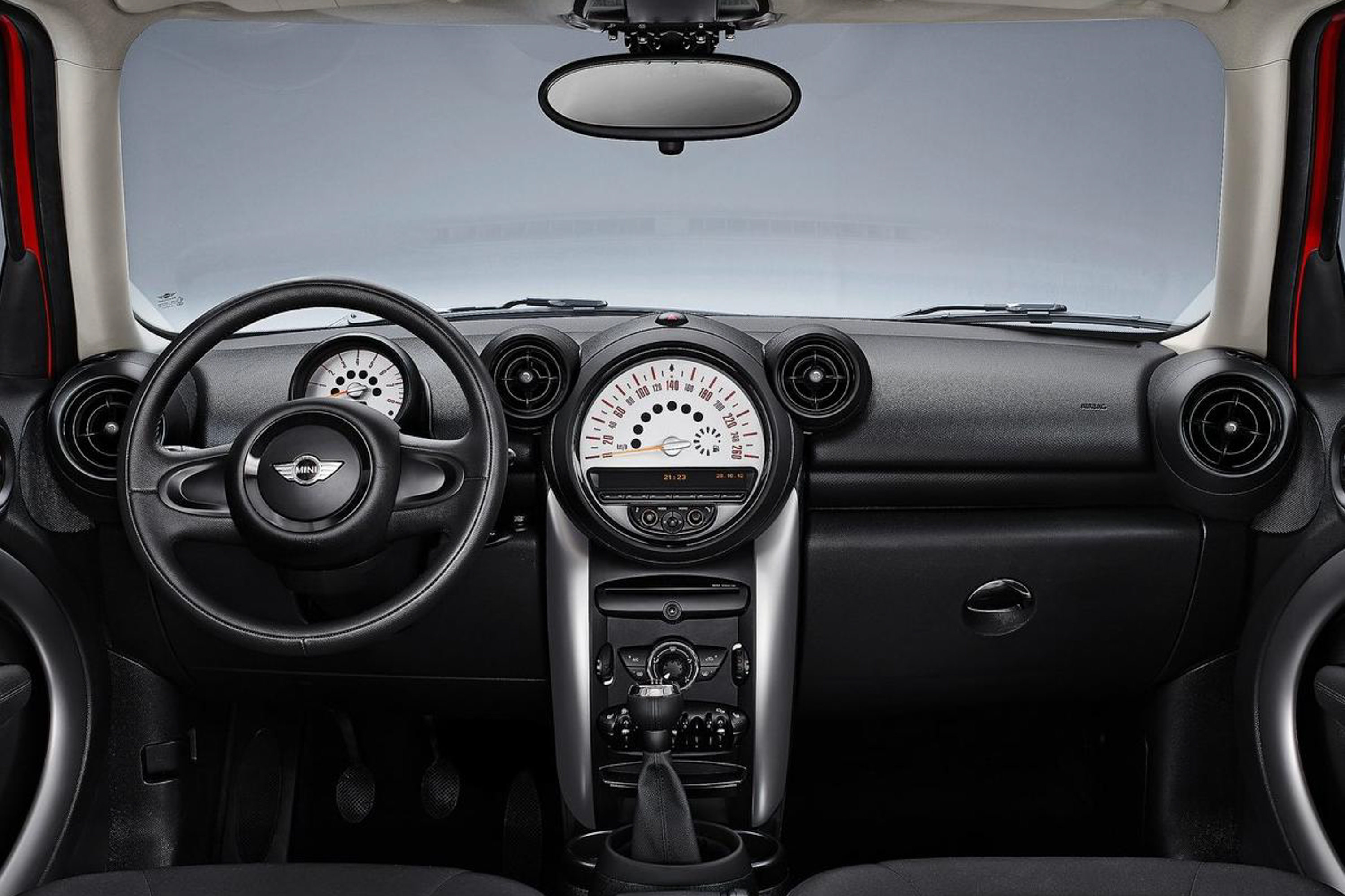 2013 MINI Countryman public photo