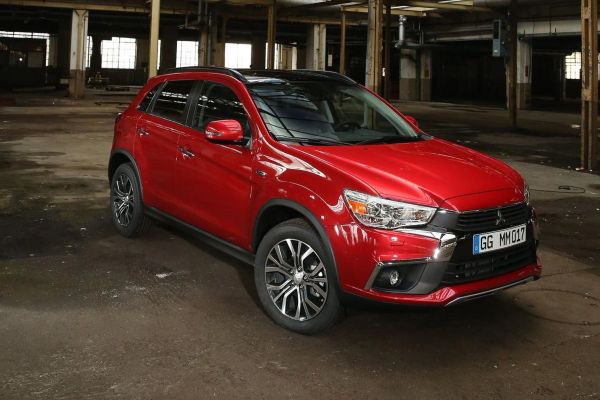 Mitsubishi ASX Official