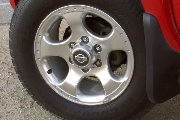 Nissan Frontier Official