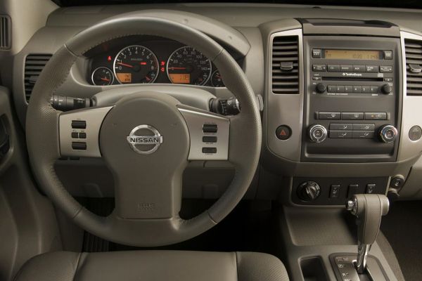 Nissan Frontier Official