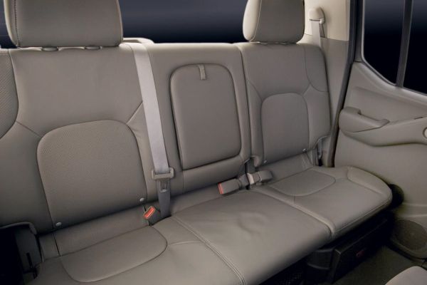 Nissan Frontier Official