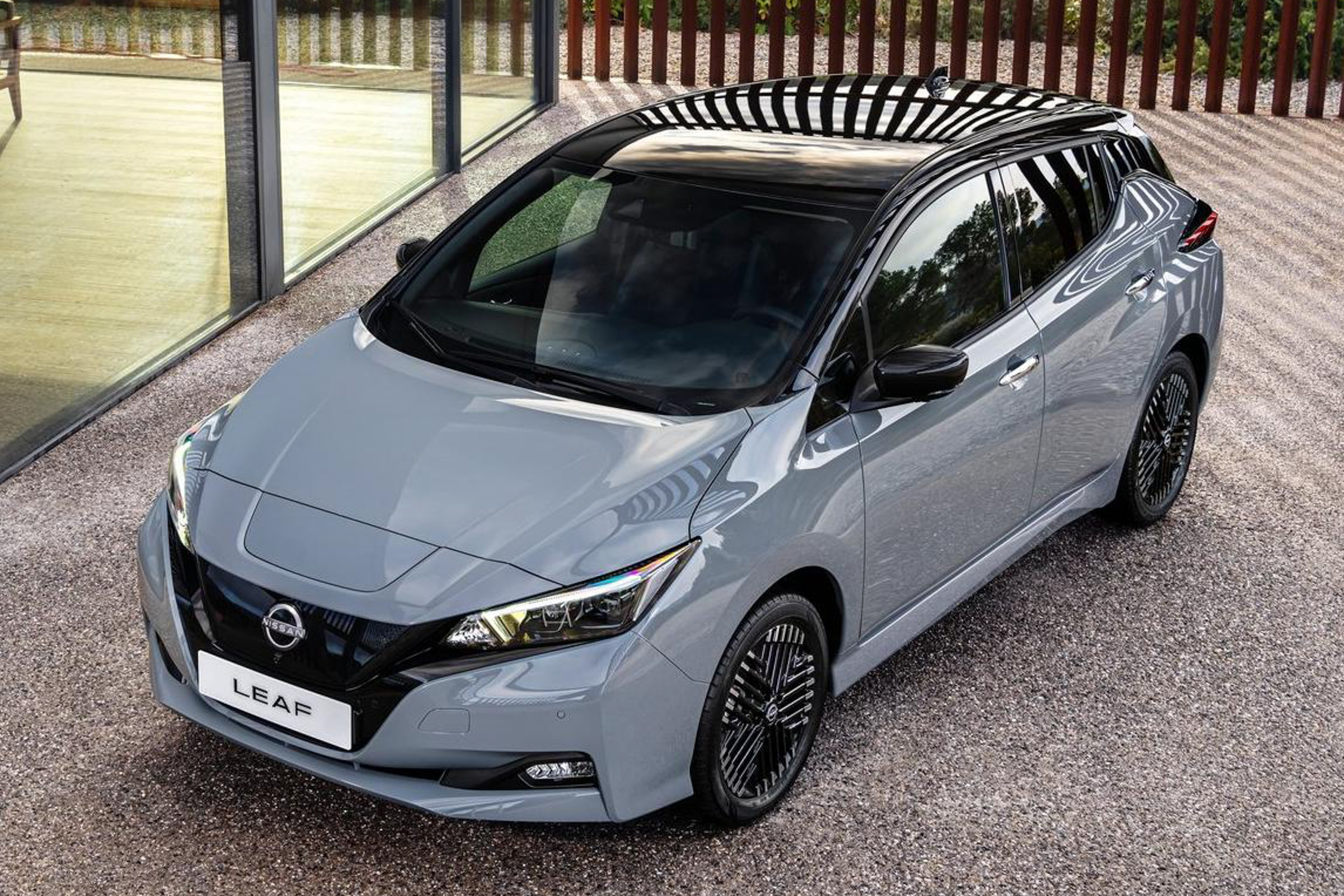 2022 Nissan Leaf public photo