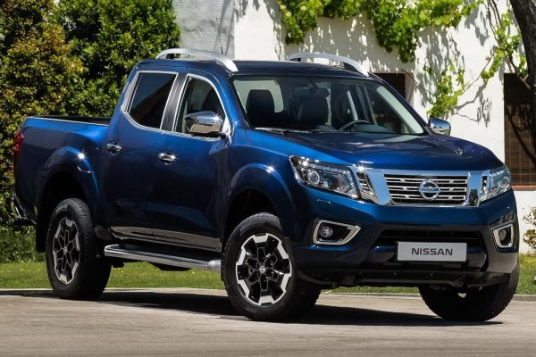 Nissan Navara Official