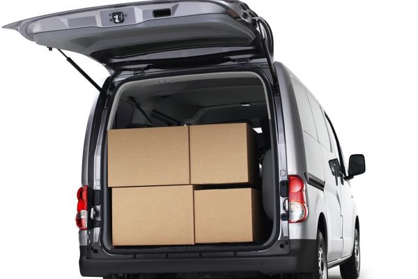 Nissan NV200 Official