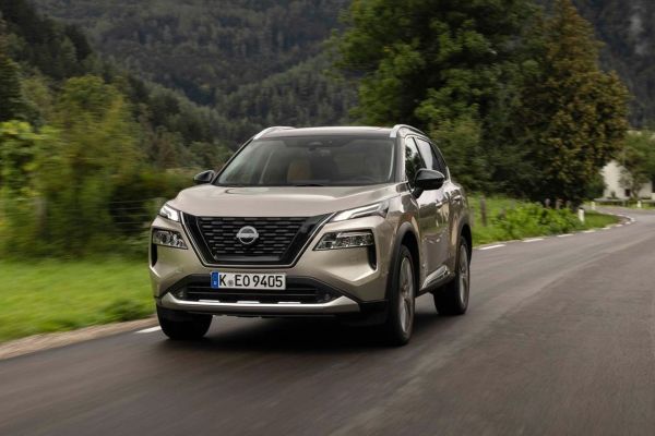 Nissan X-Trail Official