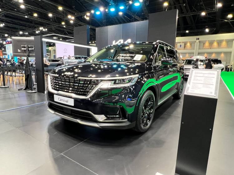 รีวิว Kia Carnival