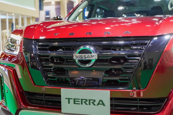 Nissan Terra งานแสดงรถยนต์