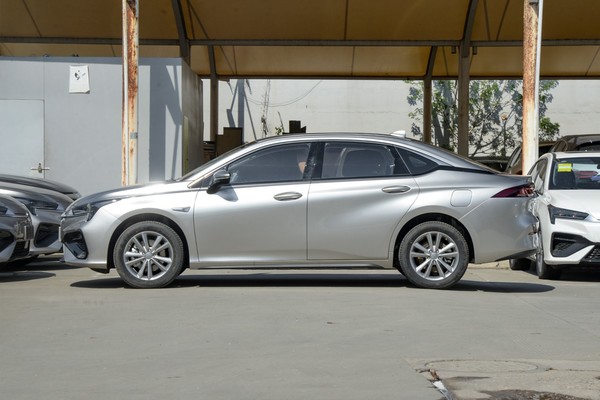 GAC Aion ES colour