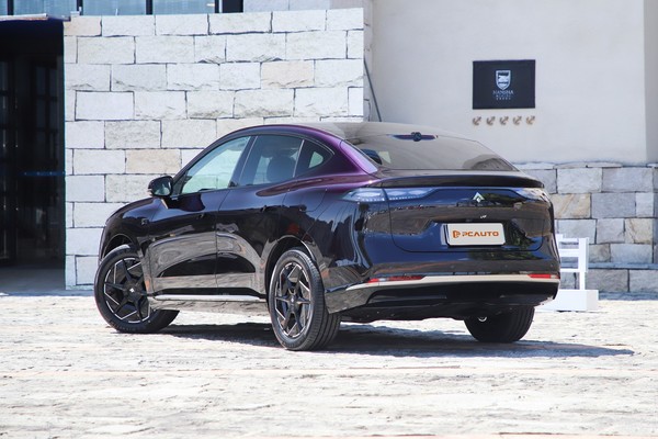 รูป GAC AION Hyptec HT 2024