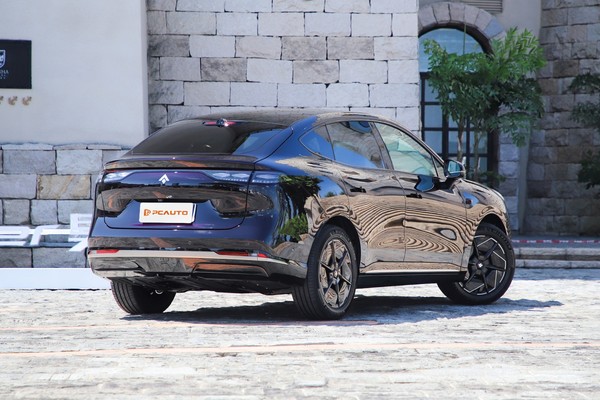 รูป GAC AION Hyptec HT 2024