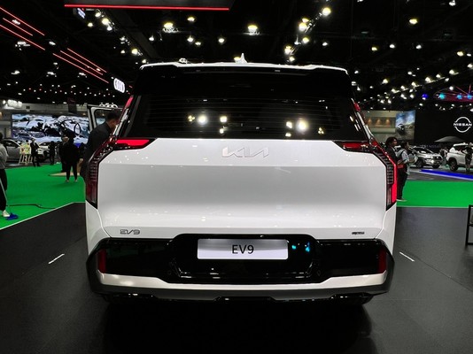 Kia EV9 งานแสดงรถยนต์