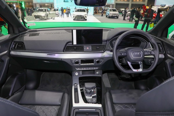 Audi Q5 งานแสดงรถยนต์