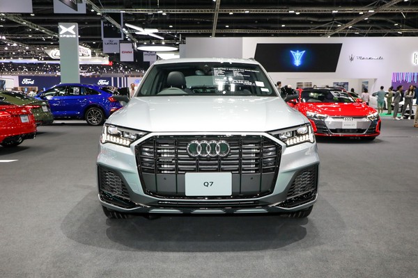 Audi Q7 งานแสดงรถยนต์