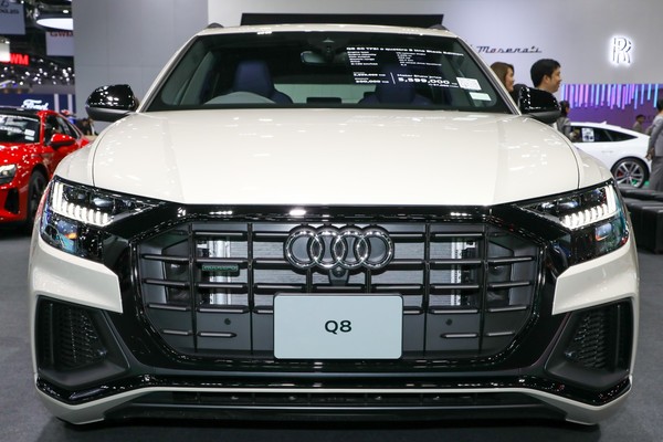 Audi Q8 งานแสดงรถยนต์