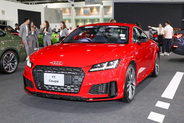 Audi TT งานแสดงรถยนต์