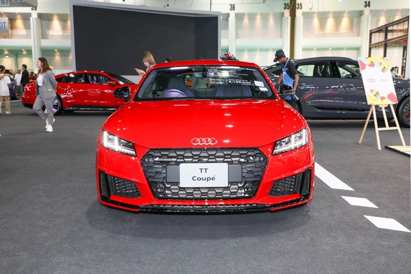 Audi TT งานแสดงรถยนต์