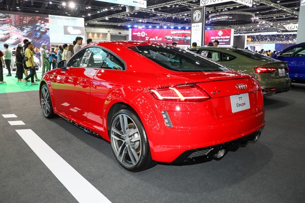 Audi TT งานแสดงรถยนต์