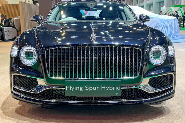 Bentley Flying Spur งานแสดงรถยนต์