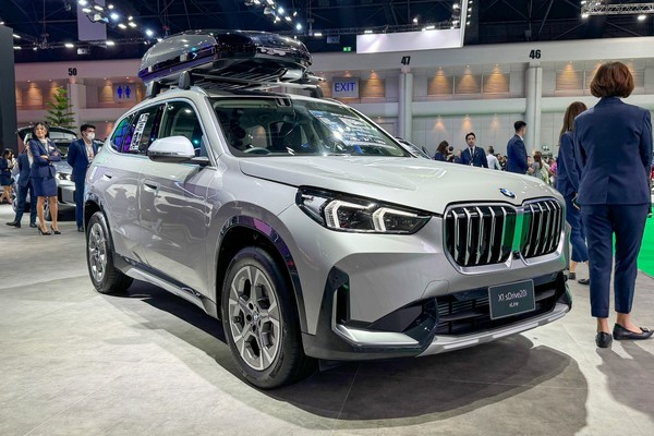 BMW X1 งานแสดงรถยนต์