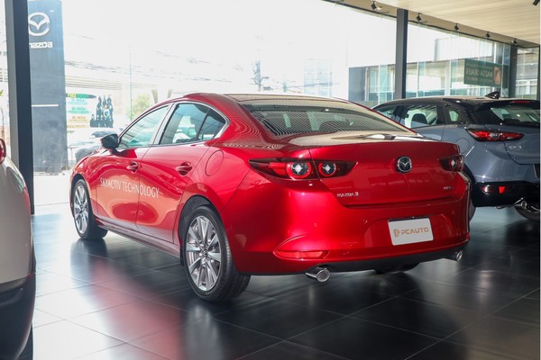 Mazda 3 ภายนอก