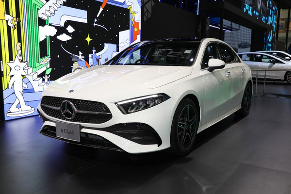 Mercedes-Benz A-Class งานแสดงรถยนต์