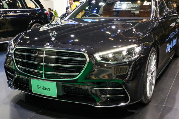 Mercedes-Benz S-Class งานแสดงรถยนต์