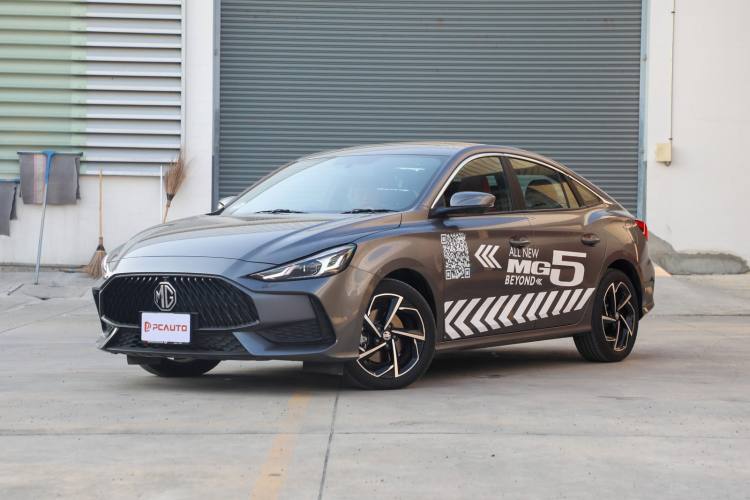 รีวิว MG 5