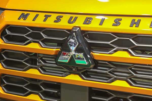 Mitsubishi Triton งานแสดงรถยนต์