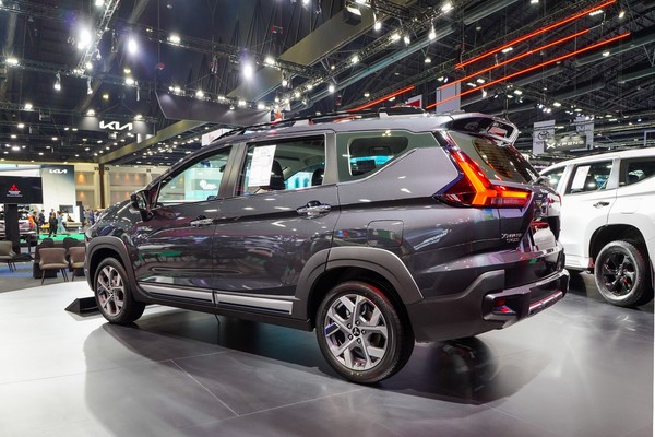 Mitsubishi Xpander Cross งานแสดงรถยนต์