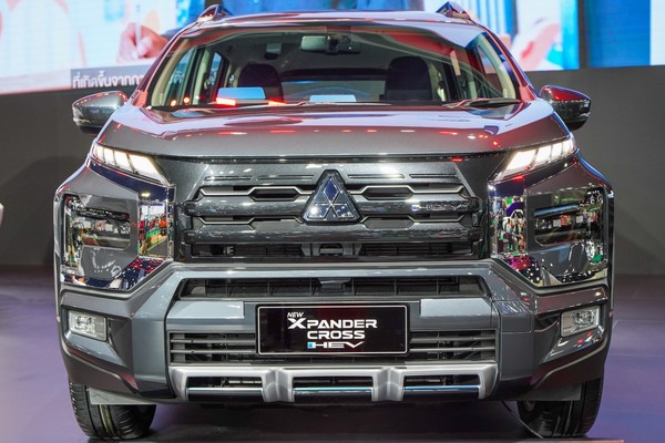 Mitsubishi Xpander Cross งานแสดงรถยนต์