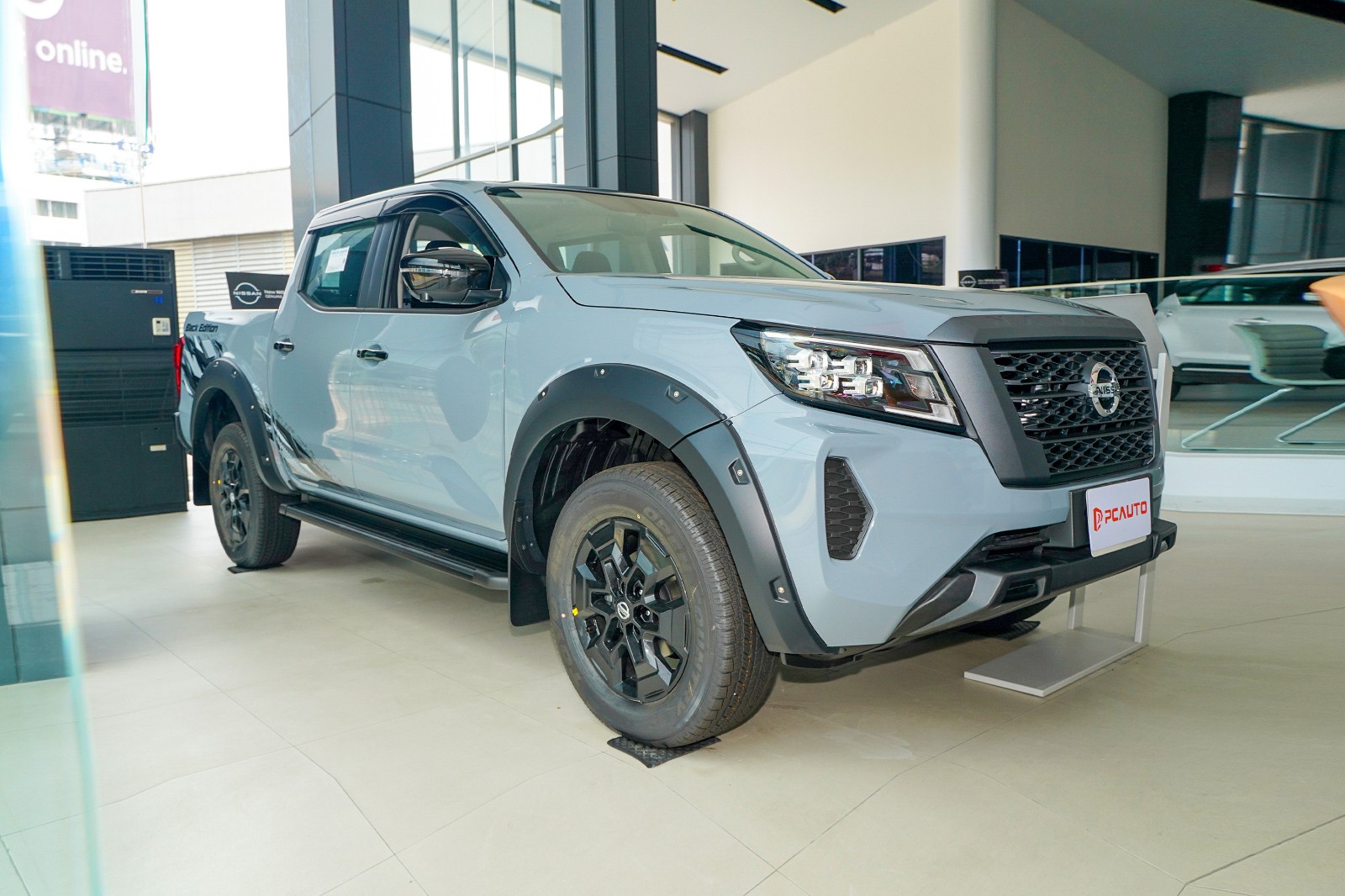 ลักษณะภายนอกของรถ Nissan Navara