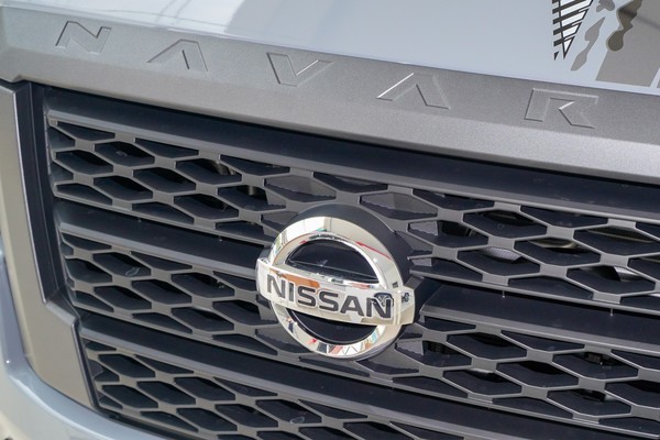 Nissan Navara ภายนอก