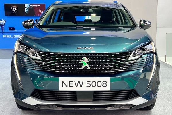 Peugeot 5008 งานแสดงรถยนต์