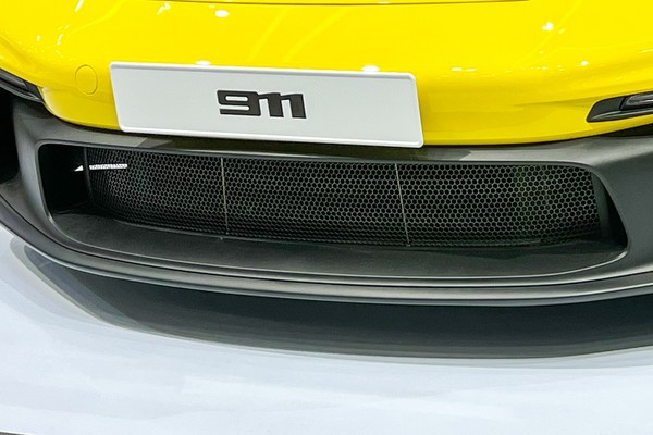 Porsche 911 งานแสดงรถยนต์