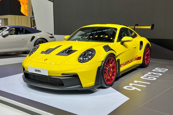 Porsche 911 งานแสดงรถยนต์