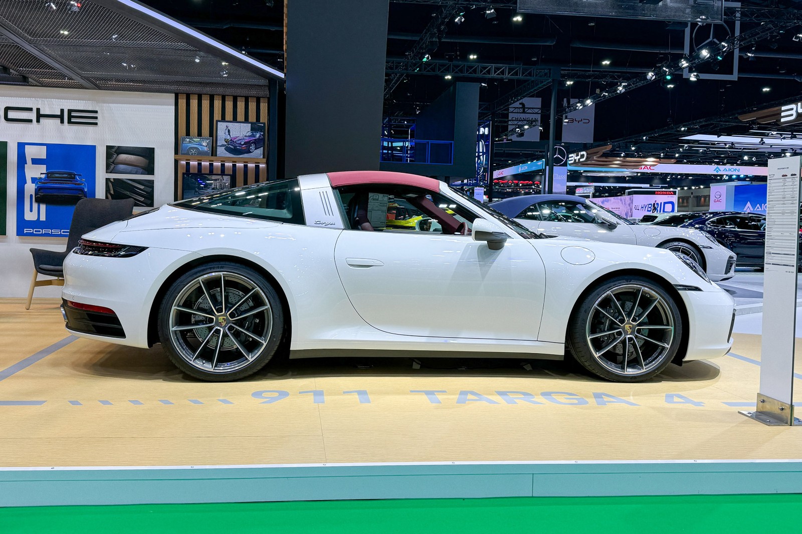 รูป 2020 Porsche 911 3.0 Targa 4