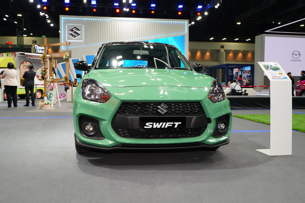 Suzuki Swift งานแสดงรถยนต์