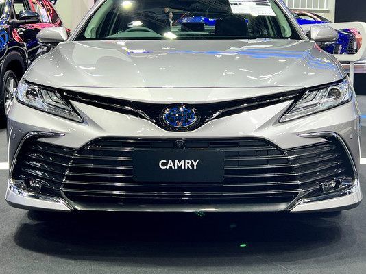 Toyota Camry งานแสดงรถยนต์