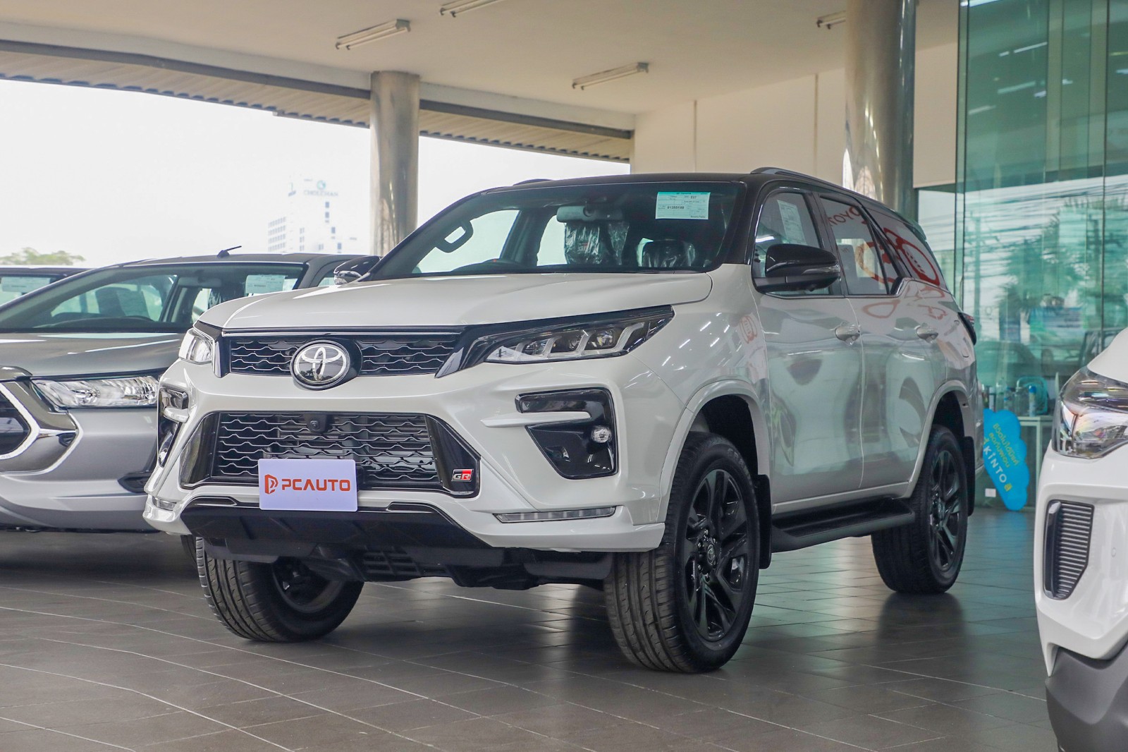 ลักษณะภายนอกของรถ Toyota Fortuner