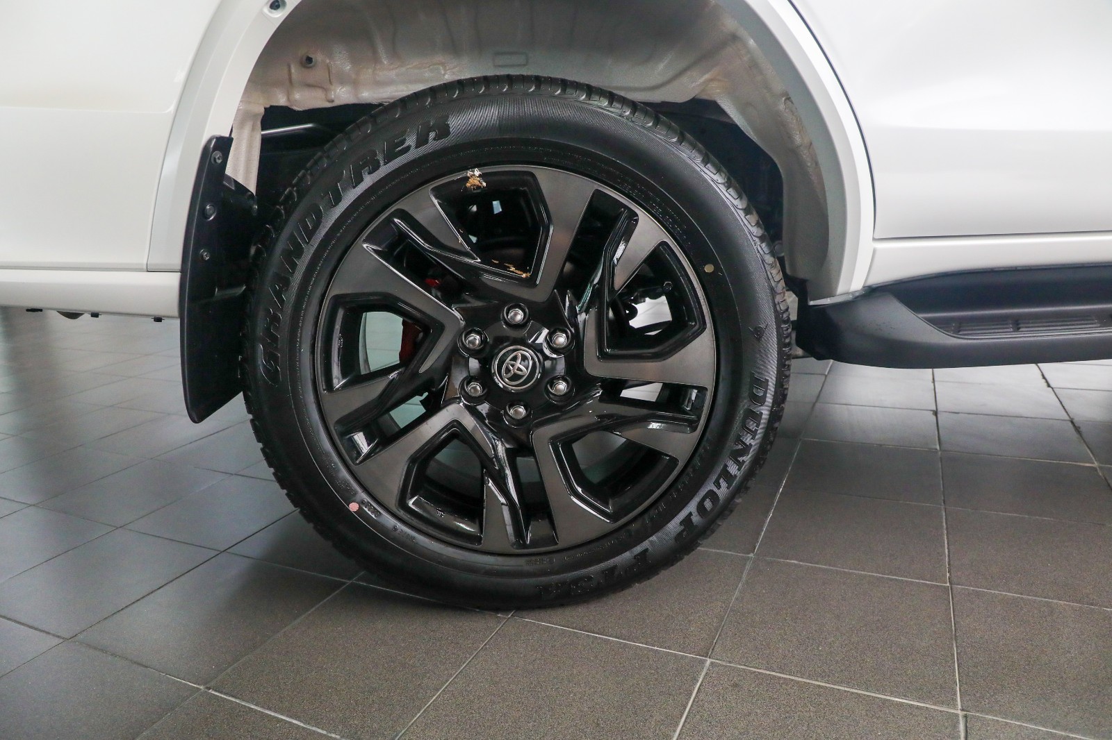 โครงสร้างตัวถัง Toyota Fortuner