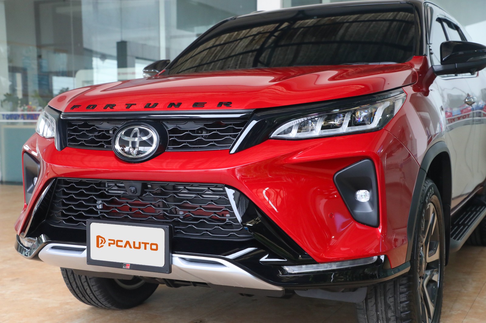 หน้ารถ Toyota Fortuner