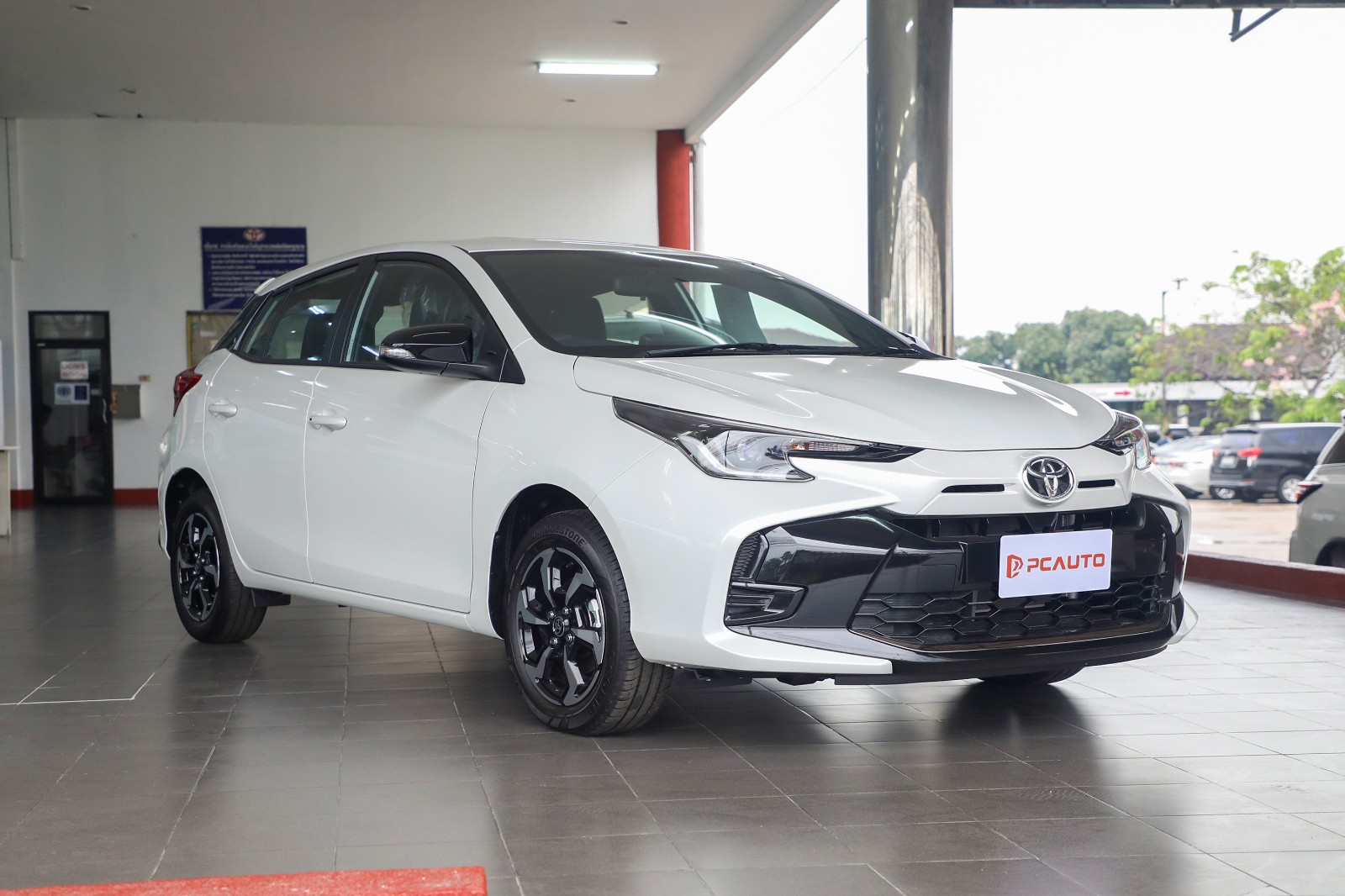 ลักษณะภายนอกของรถ Toyota Yaris