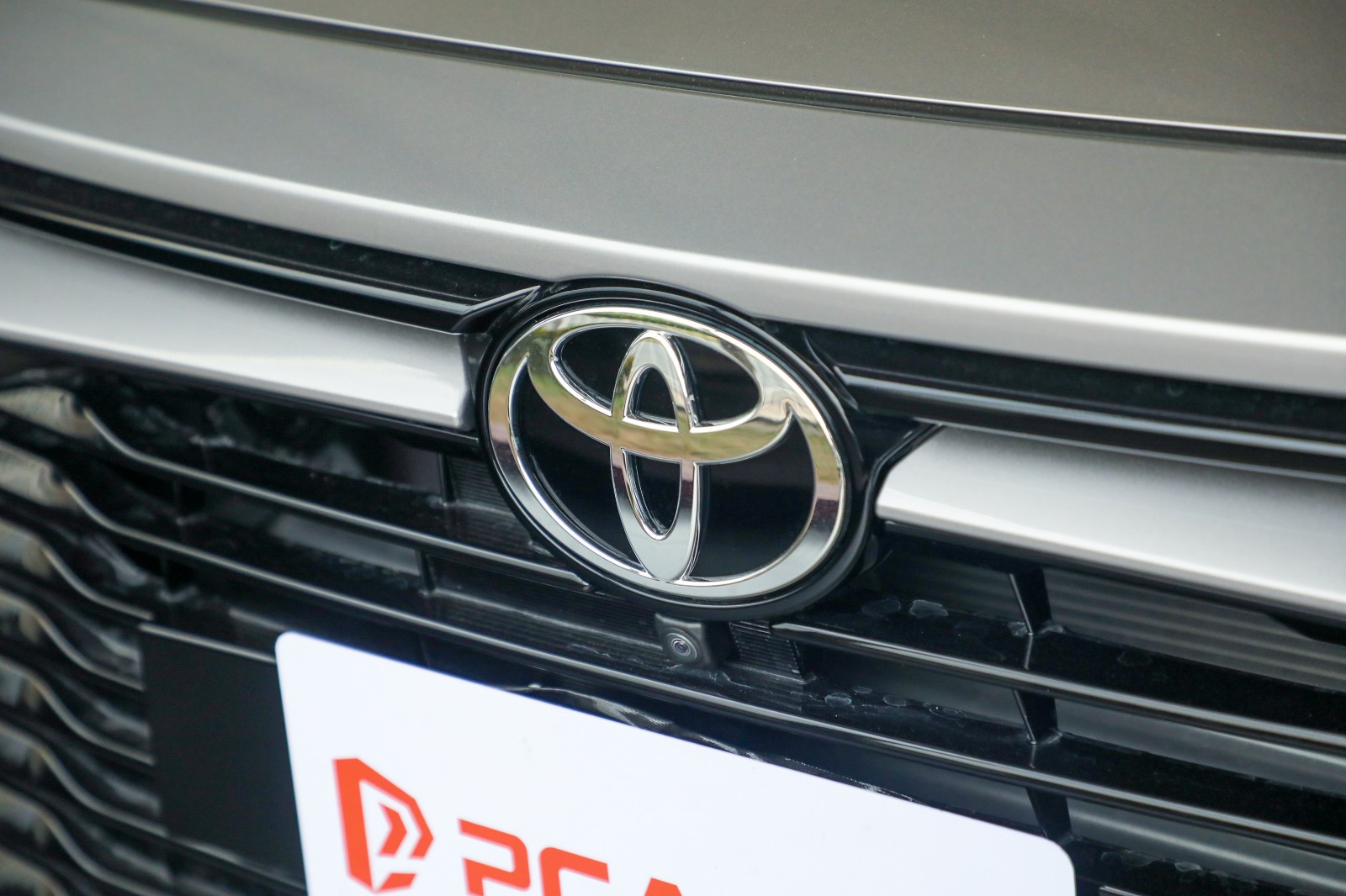 หน้ารถ Toyota Yaris Ativ