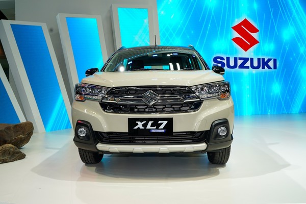 รูป Suzuki XL7